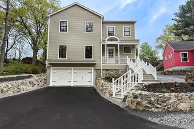 16 Hillside Park 1