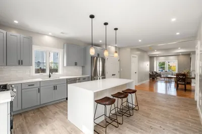 24 N Byron Ave 1