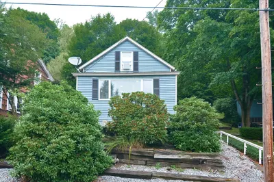 53 Temple St 1