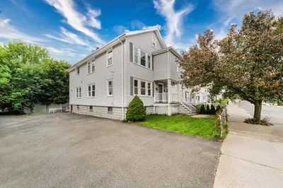 39 Englewood Ave