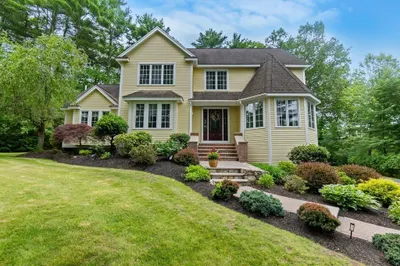 15 Hillside St 1
