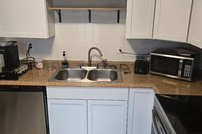55 Rocklan Ave #4 1