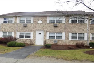 10 Washington Park Dr #4