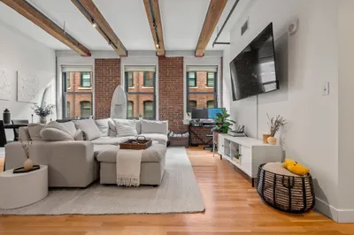 9 W Broadway #317