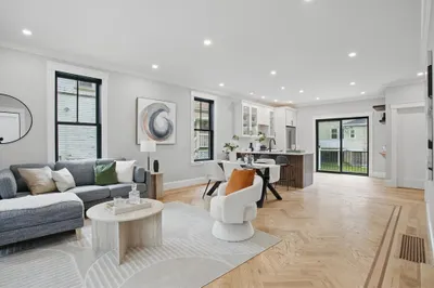 61 Lyndhurst Street #1 1