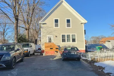 111 Divison St #2
