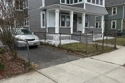 44-46 Edgewood St