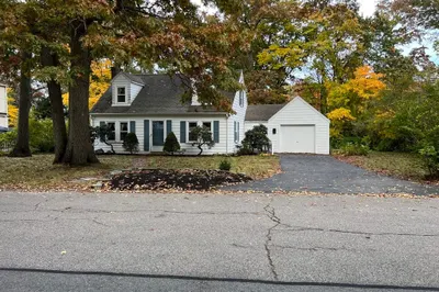 57 Himoor Circle