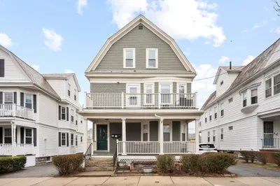 27 Electric Ave #3