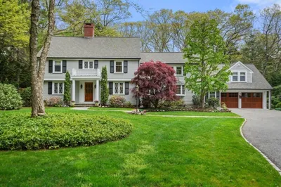 71 Sunset Rd 1