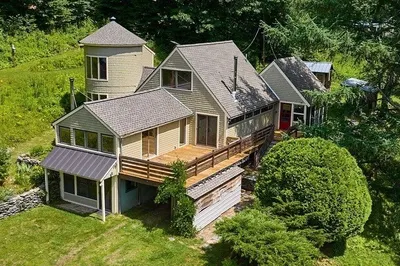 92 Middle Rd 1