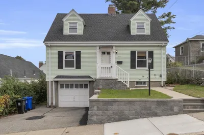 135 Wyoming Ave