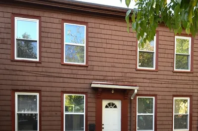 122 1/2 Otis St #1