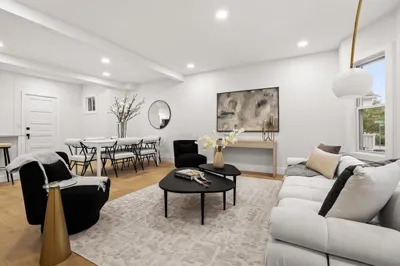 3 Regent Circle #1