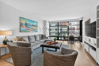 580 Washington St #1410 1