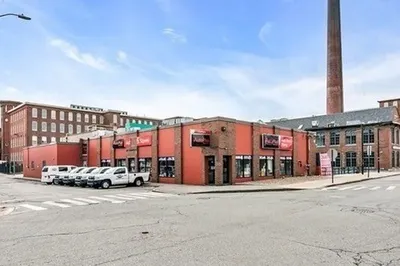 90-92 Hall St 1