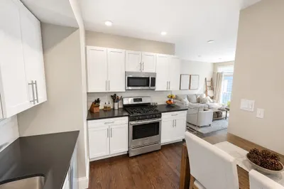154 Gold Street #1 1
