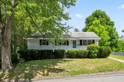 66 Vincent Ave