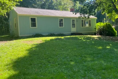 520 Southbridge Rd 1