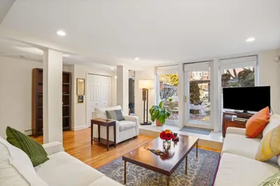 29 Holyoke St #1 1