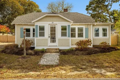 22 Ferncliff Rd 1