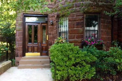25 Follen St #4 1