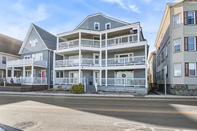 249 Winthrop Shore Drive #4 1
