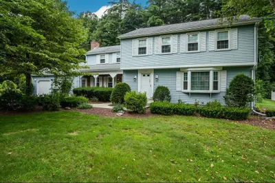 39 Lenox Cir 1