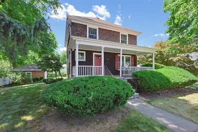412 Neponset St 1