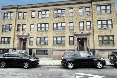 76 Walnut Park #4 1