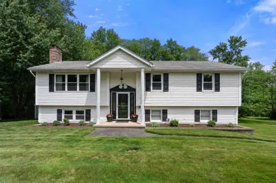 42 Allison Lane 1