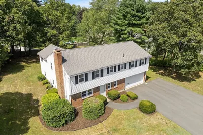 4 Whipple Rd 1