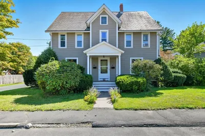 60-62 Maple St 1