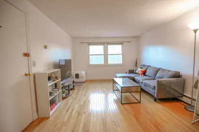 138 Tyngsboro Rd #11 1