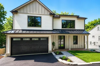 15 Conry Crescent 1