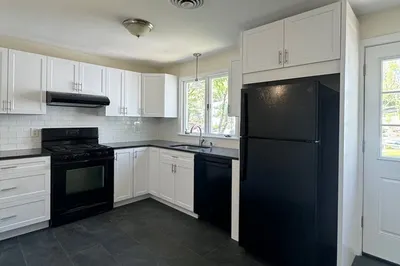 725 Vfw Parkway #2 1