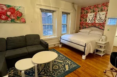 9 Champney Pl #1