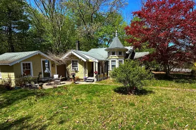 68 Depot St 1