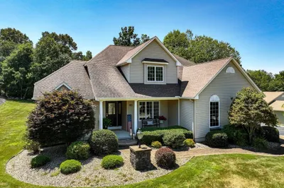 185 Clearwater Cir 1
