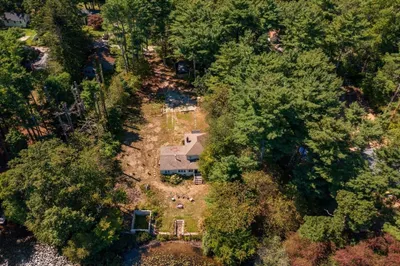 166 Pine Grove Ave