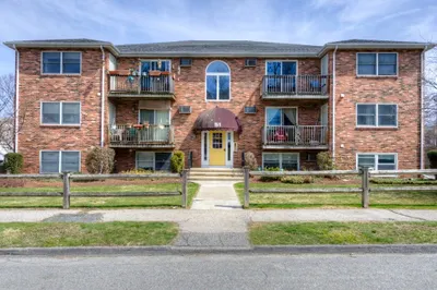 51 Alvarado Ave #303 1