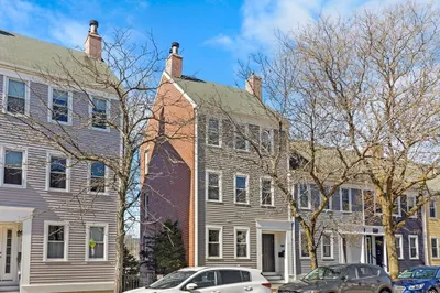 464 Main Street #1