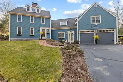 81 Sandwich Rd 1