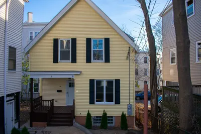 50 Tudor St 1