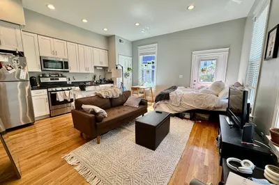 405 S Huntington Ave #1Rear