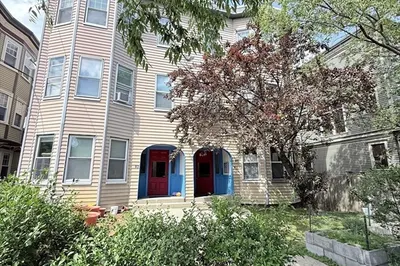 83 Francis St #5 1