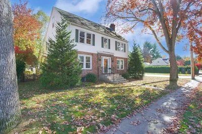 717 Laurel St 1