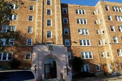 195 Thomas Burgin Pkwy #411 1