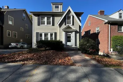 80 Lake St