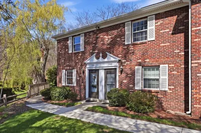 1301 Windsor Drive #1301 1